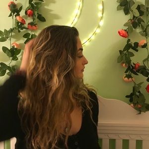 Meet your Posher, Danielle